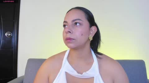 mila  online show from April 5, 4:15 pm