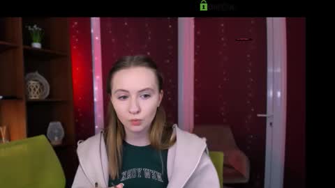 mila_glow online show from November 27, 7:21 pm