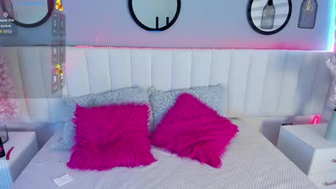 mila_hank online show from September 11, 1:34 pm