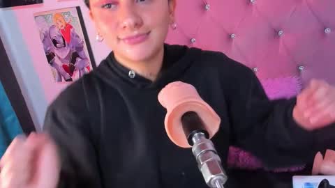 Snapshot of mila_nixon01 chatting on September 30, 5:56 pm MILA  online show from September 30, 5:56 pm