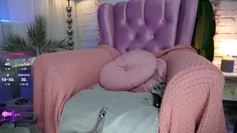 Mila Sapphire online show from October 17, 7:34 am