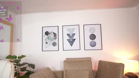 milacrave online show from September 16, 12:07 pm