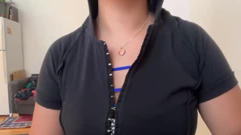 milakun1s online show from June 5, 4:56 pm