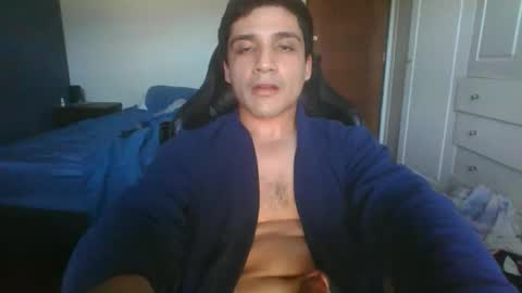 milanovalentine online show from December 19, 9:32 pm