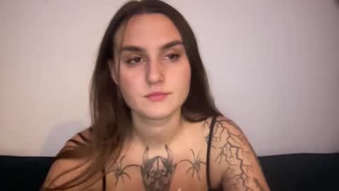 Mila online show from March 6, 8:19 pm