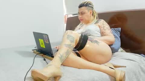 Mila online show from June 1, 3:46 pm