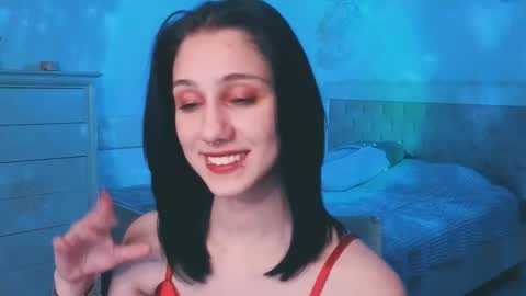 milavey online show from April 15, 7:58 pm