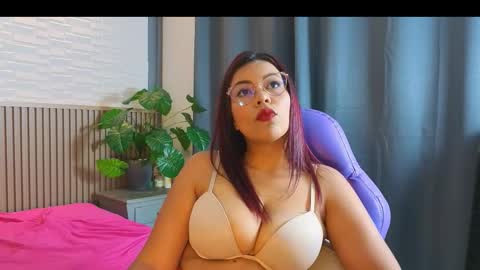 milena_lawson online show from March 25, 3:52 pm