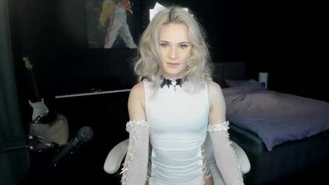 Milena online show from October 29, 7:21 am