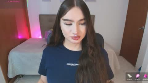 Miley online show from April 22, 12:56 pm