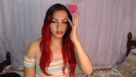 miley_kane online show from December 18, 12:43 am