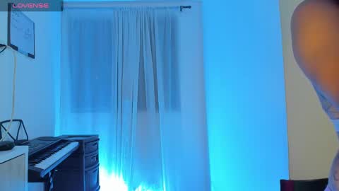 miley_kane online show from January 13, 7:54 am