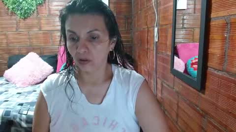 Snapshot of milf_fantassy chatting on September 16, 3:30 am Ana online show from September 16, 3:30 am