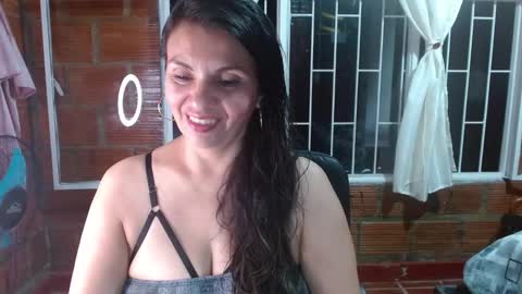 Snapshot of milf_fantassy chatting on October 4, 11:13 pm Ana online show from October 4, 11:13 pm