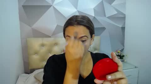 milf_hugeboobs online show from November 10, 10:51 am