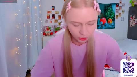 Milia online show from January 11, 7:53 pm