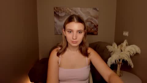 milinafox online show from September 9, 3:06 am