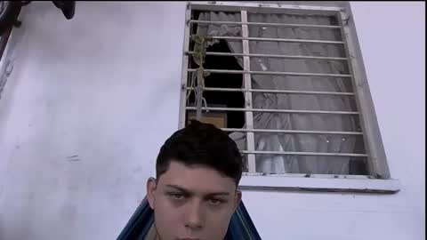 milk_boy25 online show from October 14, 4:32 pm