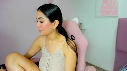 S O F I A online show from November 14, 11:34 am