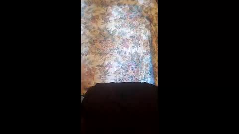 milkmarietits online show from December 4, 8:08 pm