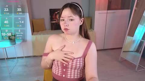 milky_basement online show from September 13, 7:55 am