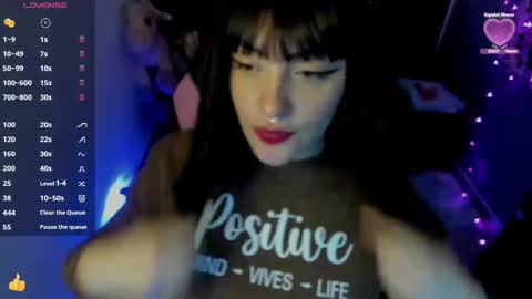 millandiux online show from October 27, 3:06 am