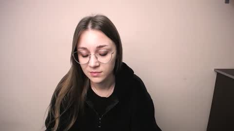 Milla online show from November 21, 10:02 am