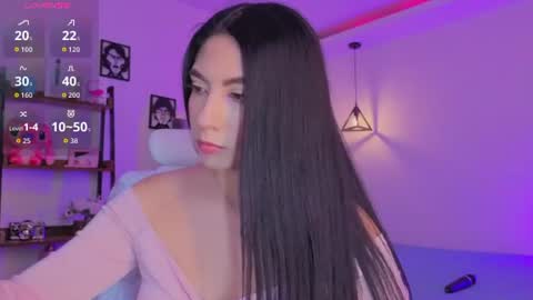 miller_vanessa_ online show from June 11, 8:40 pm