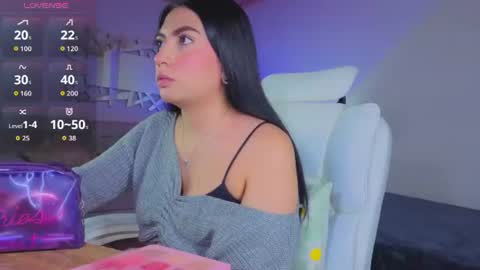 miller_vanessa_ online show from July 25, 1:53 pm