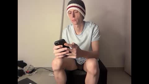 SlimnHungOH online show from February 17, 10:09 pm