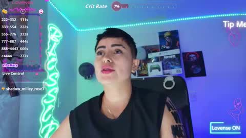 Snapshot of milley_rose chatting on October 22, 10:33 pm Im girl my name is Johana online show from October 22, 10:33 pm