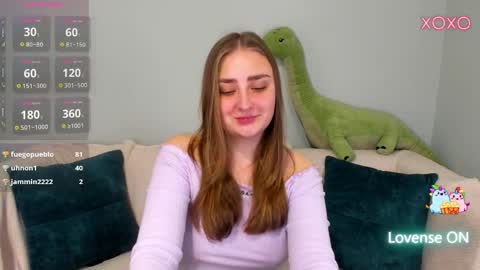 millibrooksss online show from April 4, 1:56 am