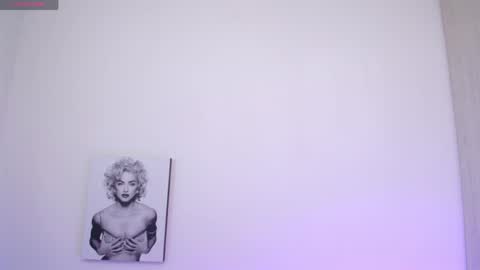 Millie Bobby online show from May 26, 9:54 pm