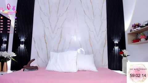 Millie online show from November 8, 4:32 pm