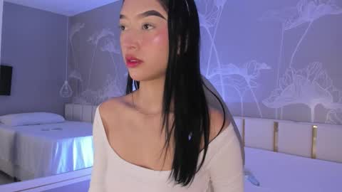 Ana Maria online show from December 22, 11:22 pm