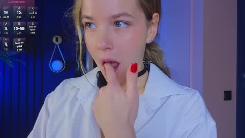 Milly    online show from September 15, 6:59 am