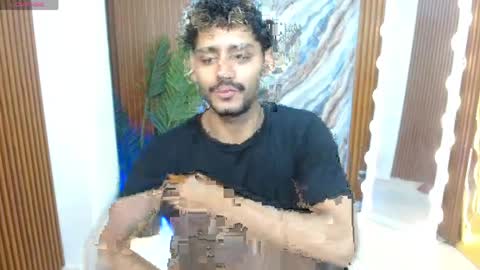 milo_tay online show from April 11, 3:11 am