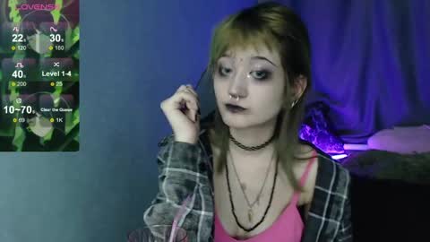 milten_trish online show from April 13, 12:26 am