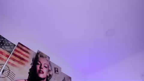 Snapshot of milu_cooper chatting on September 28, 1:14 am milu modelo independiente .onlyfans kmila model online show from September 28, 1:14 am