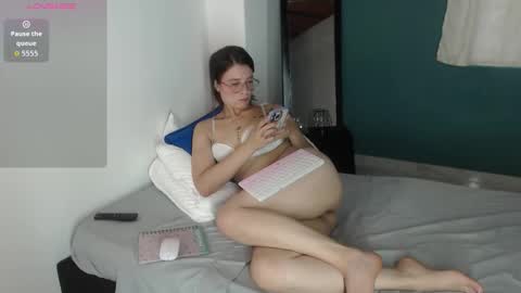 Mily Miley online show from October 29, 8:20 pm