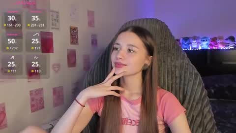 Emily online show from July 8, 6:22 pm