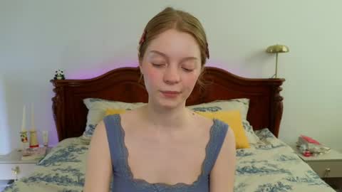 mimichelle online show from February 20, 3:34 am