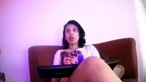 mina smith online show from April 19, 3:13 pm