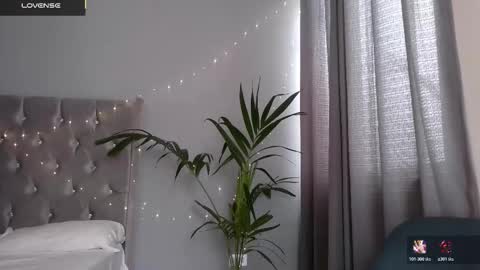   Mini Mila Kunis ft Ashton Katchero. Follow me to stay in touch  online show from December 18, 7:53 pm