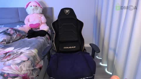 Kate online show from November 30, 5:58 am