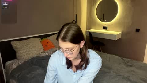 Asti online show from April 9, 4:12 pm