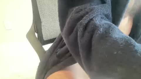 mintycredits online show from December 18, 7:09 pm