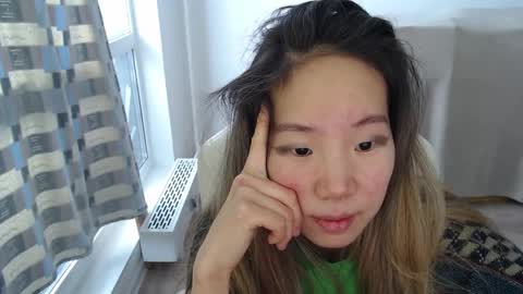 mira_g online show from February 9, 11:36 am