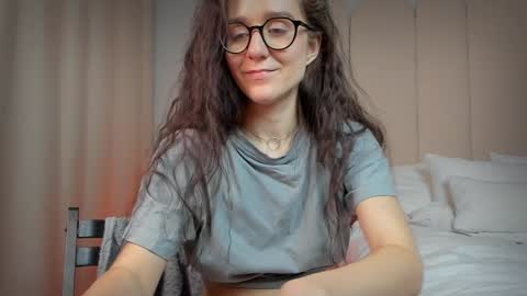 Mira online show from February 2, 11:21 pm