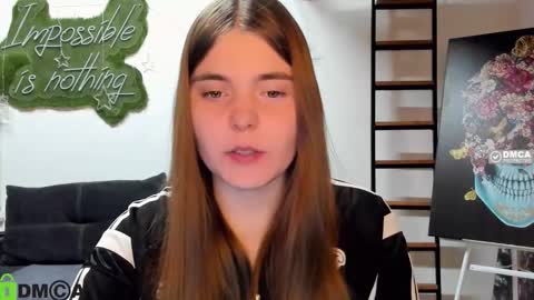 miraa_bloom online show from March 22, 2:32 pm